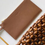 Saint Laurent Le 5 A 7 Large In Wood Beads 823807 Coffee